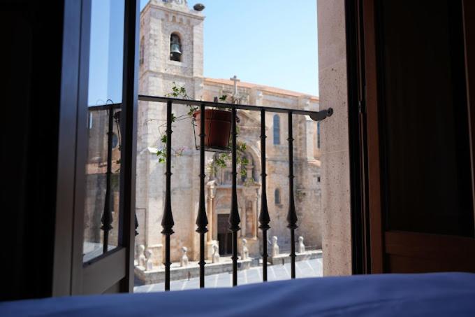Roa Apartamentos Turisticos Empecinado מראה חיצוני תמונה