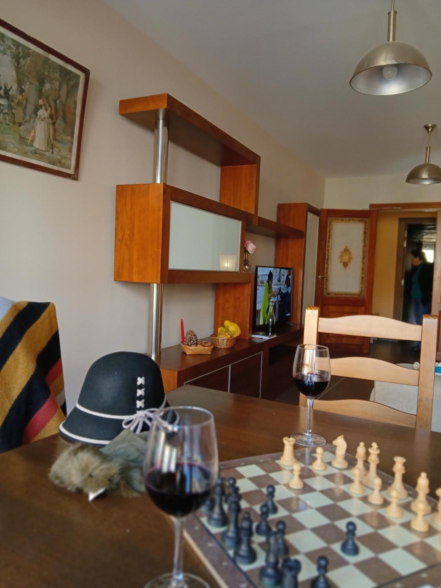 Roa Apartamentos Turisticos Empecinado מראה חיצוני תמונה